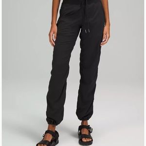 Studio Pant ll No liner, brand new, never worn